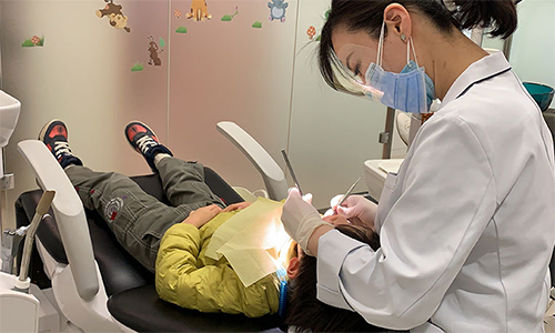 お子様向けの歯科治療